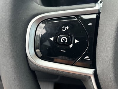 2026 Volvo XC90 B5 Ultra 7-Seater