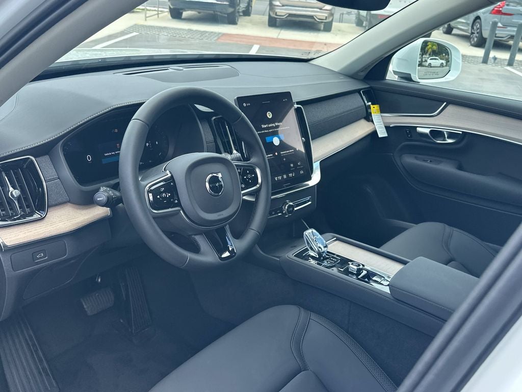 2026 Volvo XC90 B5 Core