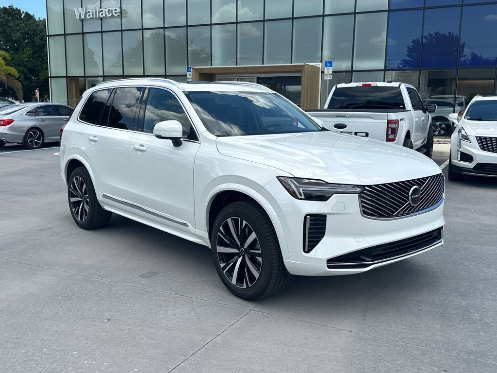 2026 Volvo XC90 B5 Core