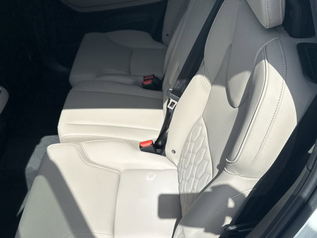 2026 Volvo XC90 B5 Core