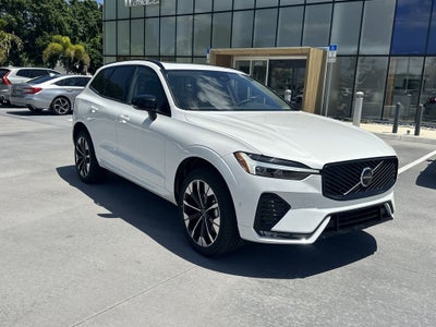 2026 Volvo XC60 B5 Plus