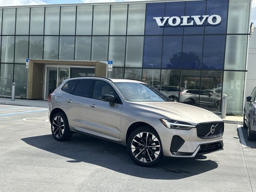 2026 Volvo XC60 B5 Plus