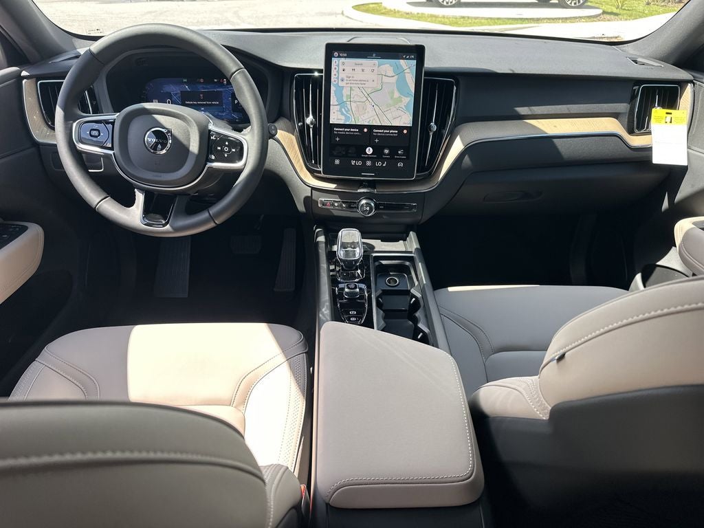 2026 Volvo XC60 B5 Plus