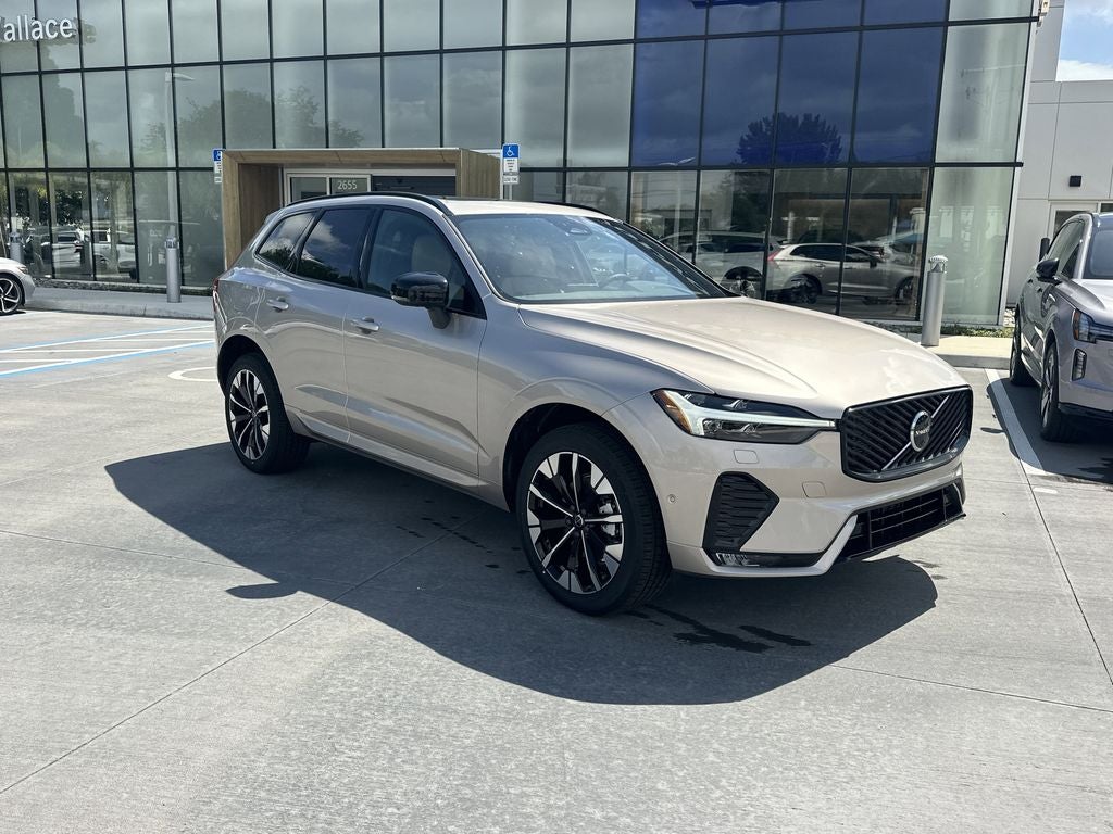 2026 Volvo XC60 B5 Plus