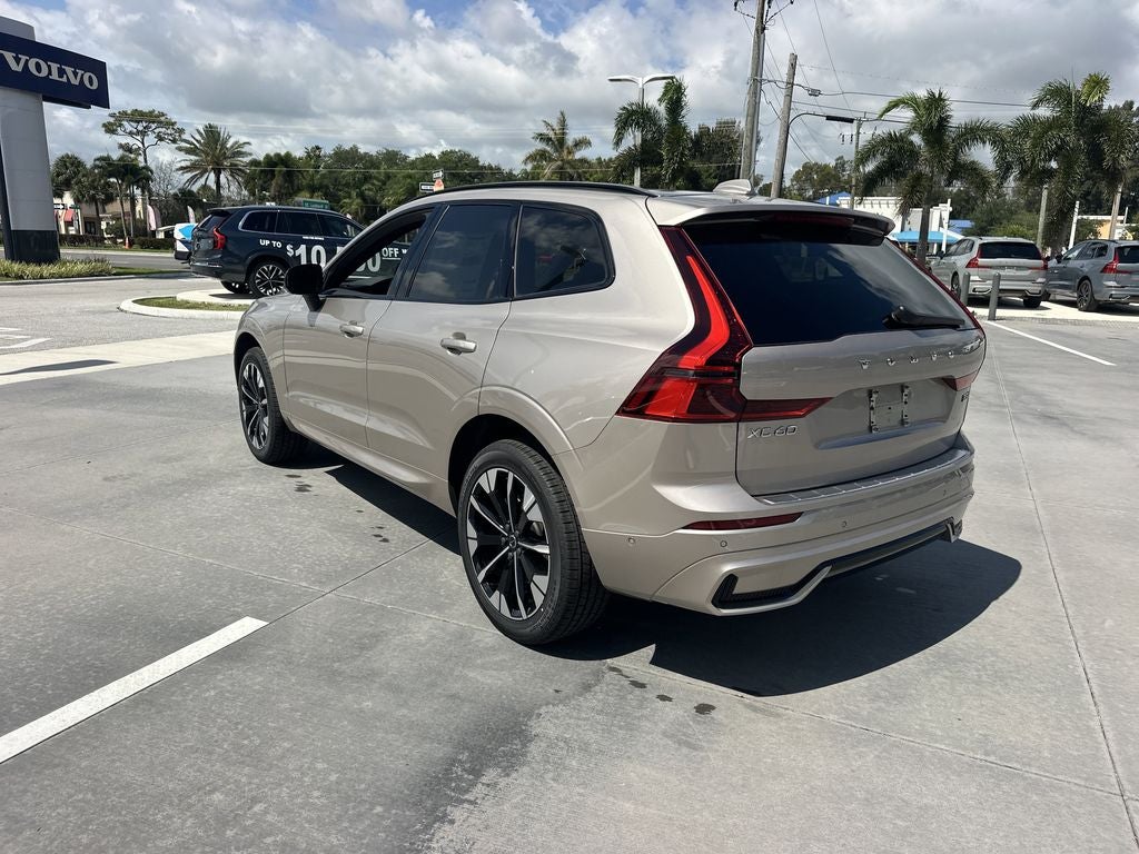 2026 Volvo XC60 B5 Plus