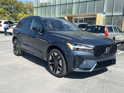 2026 Volvo XC60 B5 Plus