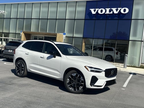 2026 Volvo XC60 B5 Plus