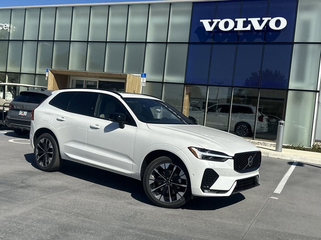 2026 Volvo XC60 B5 Plus