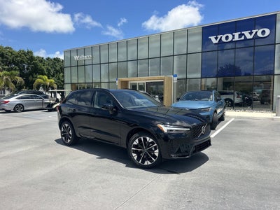 2026 Volvo XC60 B5 Plus