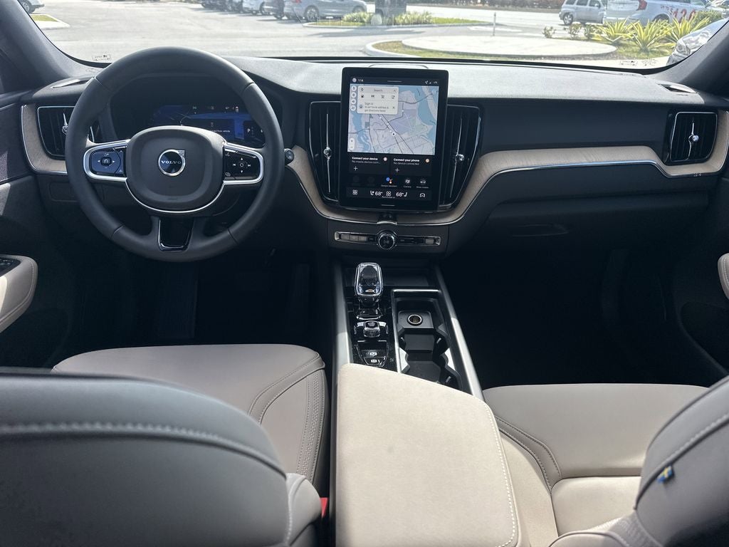 2026 Volvo XC60 B5 Plus