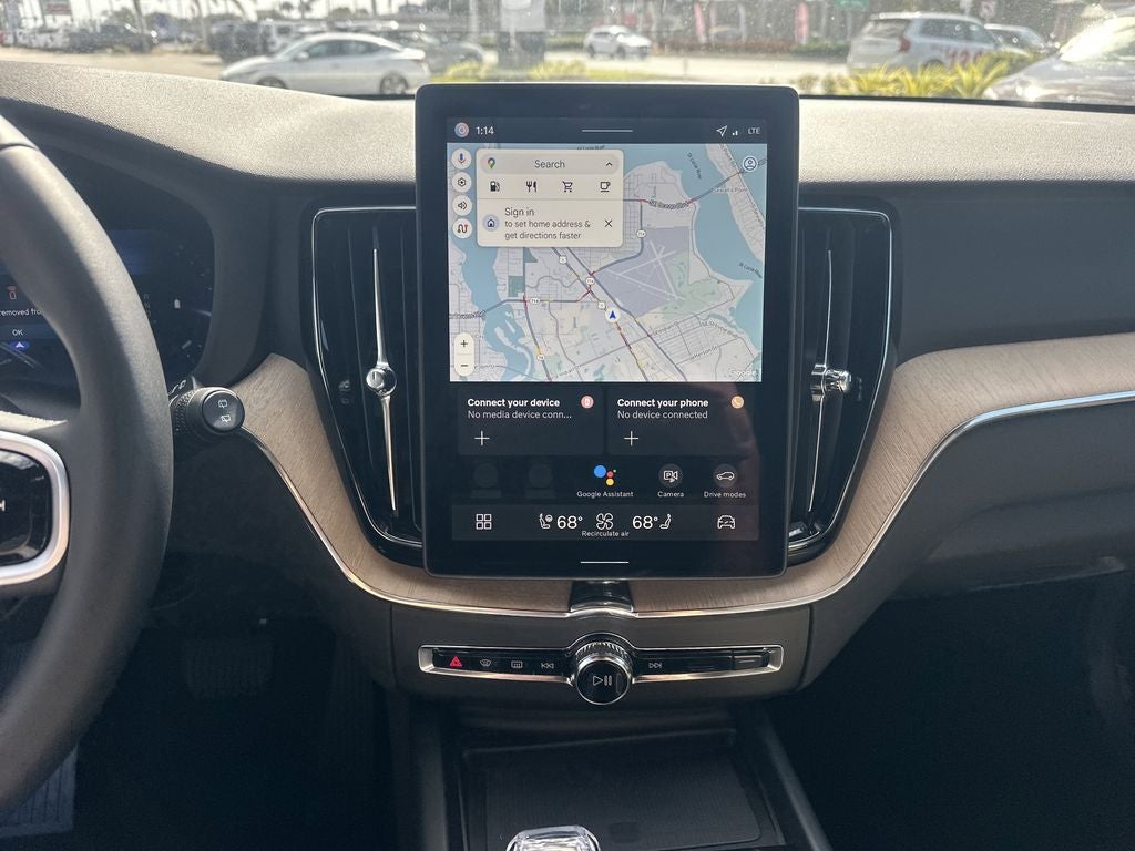 2026 Volvo XC60 B5 Plus