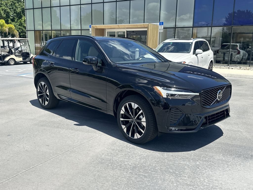 2026 Volvo XC60 B5 Plus