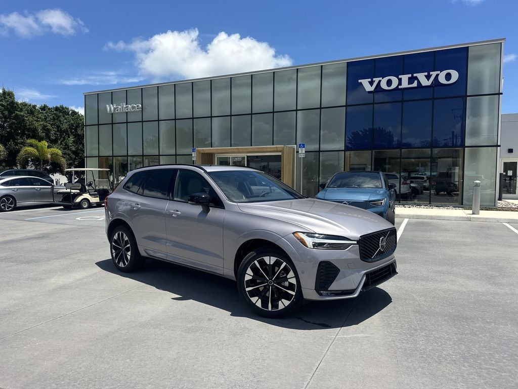 2026 Volvo XC60 B5 Plus