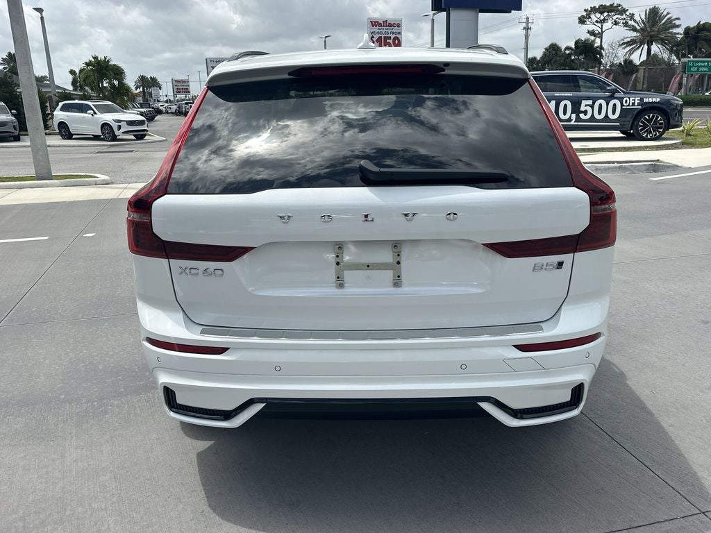 2026 Volvo XC60 B5 Plus