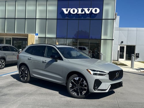2026 Volvo XC60 B5 Plus