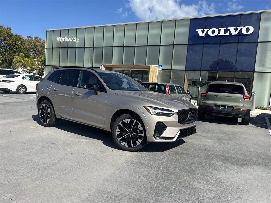 2026 Volvo XC60 B5 Plus