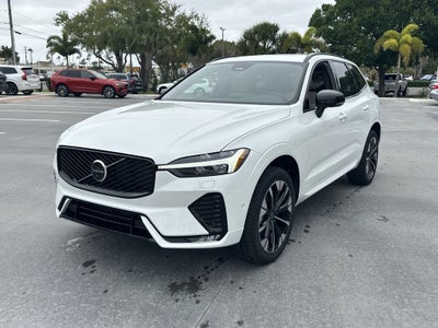 2026 Volvo XC60 B5 Plus