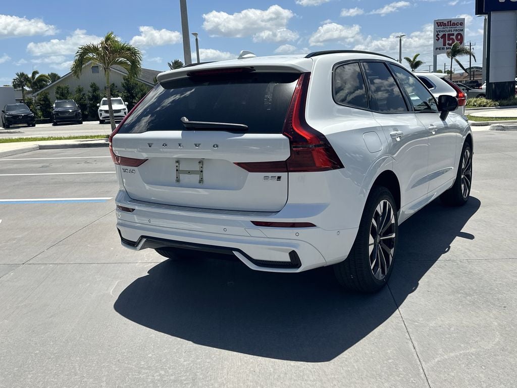 2026 Volvo XC60 B5 Plus
