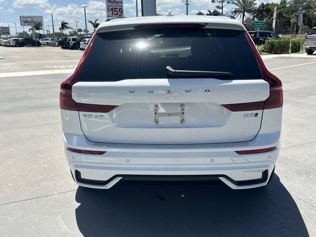 2026 Volvo XC60 B5 Plus