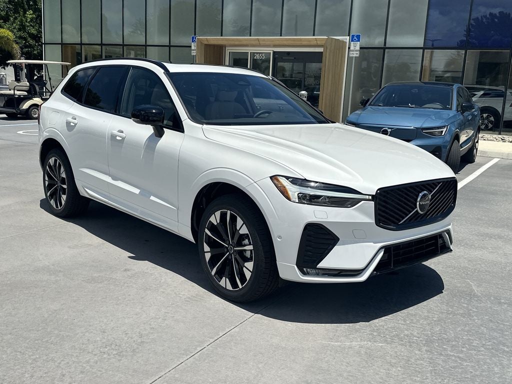 2026 Volvo XC60 B5 Plus