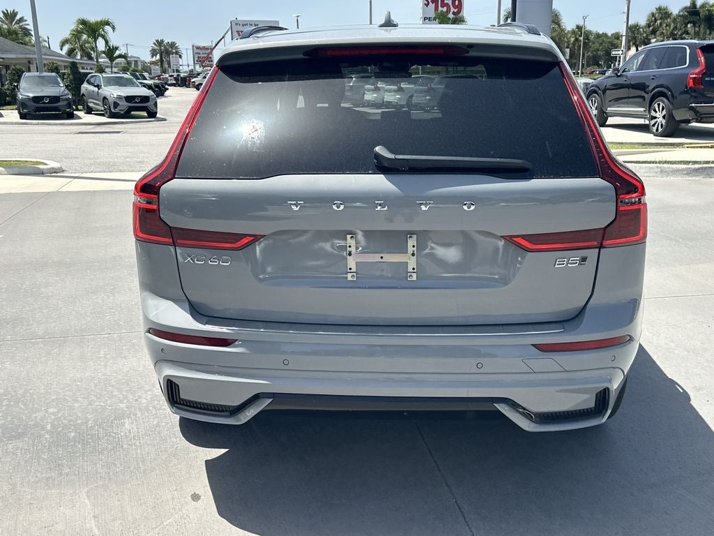 2026 Volvo XC60 B5 Plus