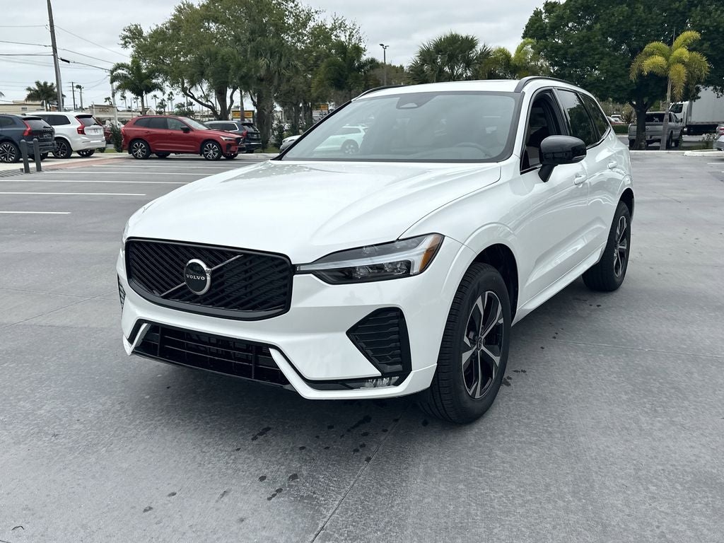 2026 Volvo XC60 B5 Core