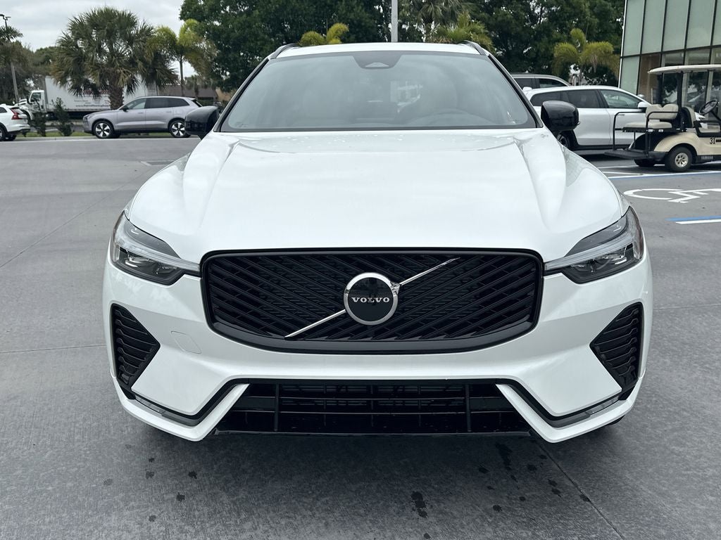 2026 Volvo XC60 B5 Core