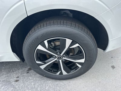 2026 Volvo XC60 B5 Core