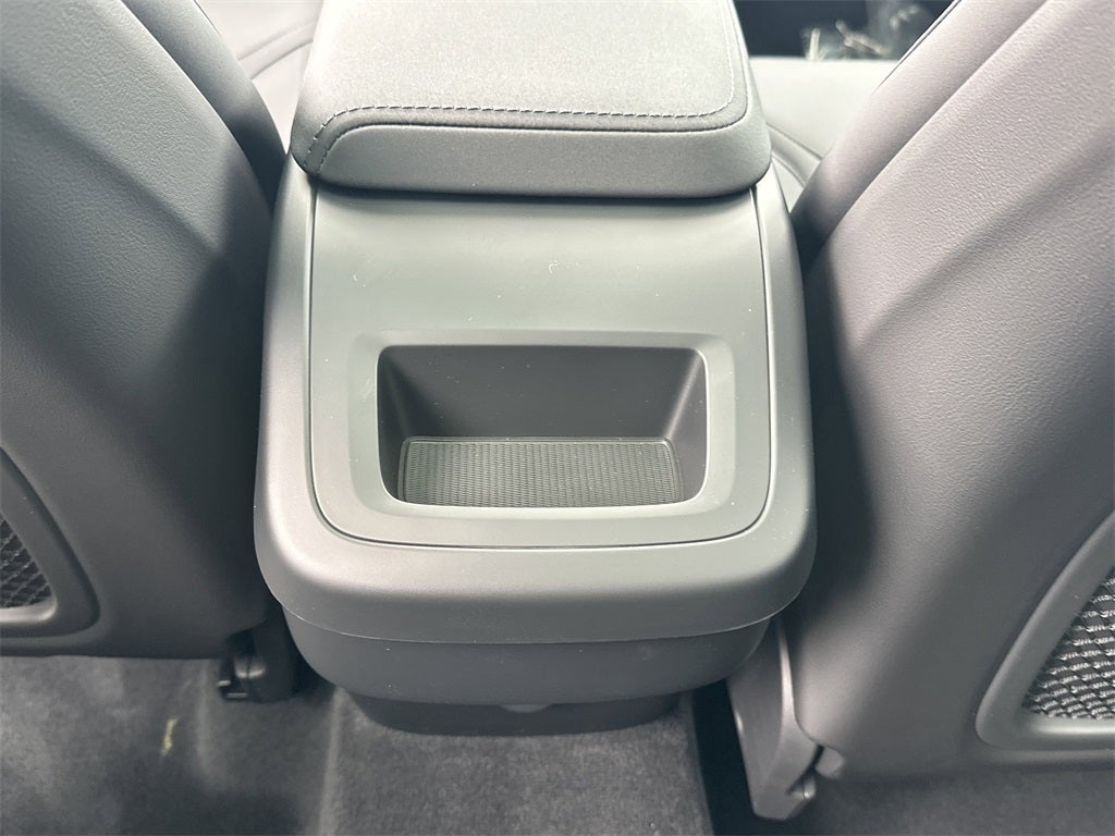 2026 Volvo XC60 B5 Core