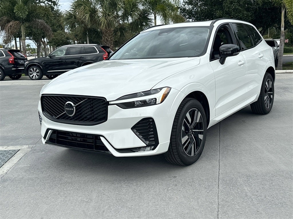 2026 Volvo XC60 B5 Core