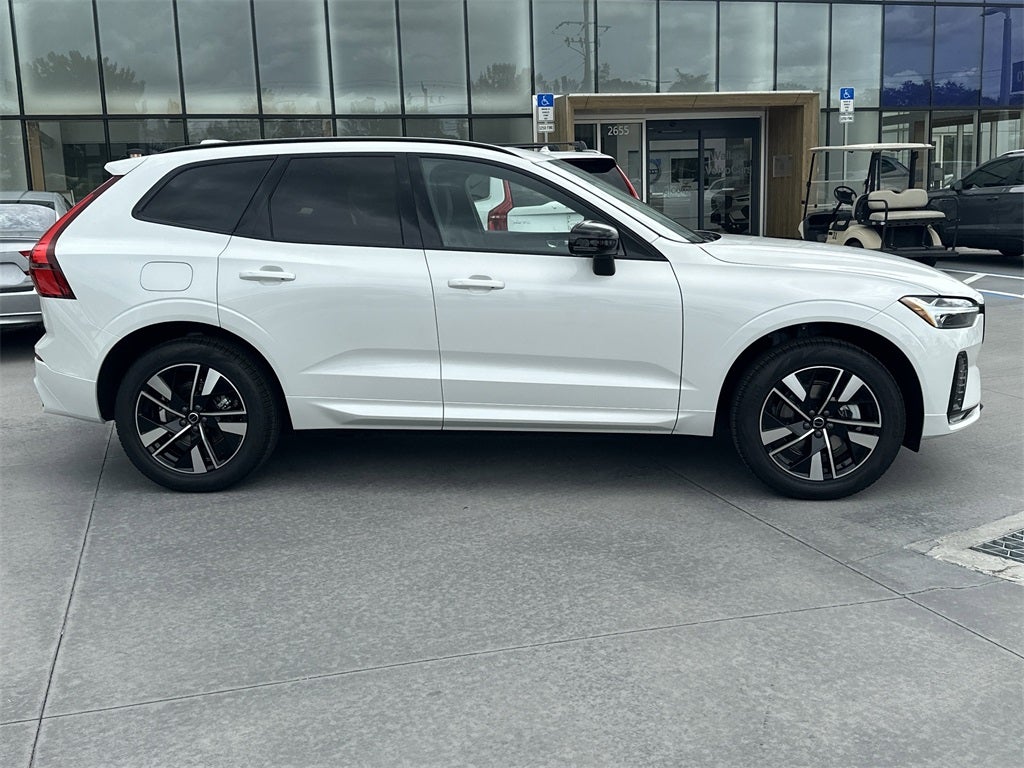 2026 Volvo XC60 B5 Core