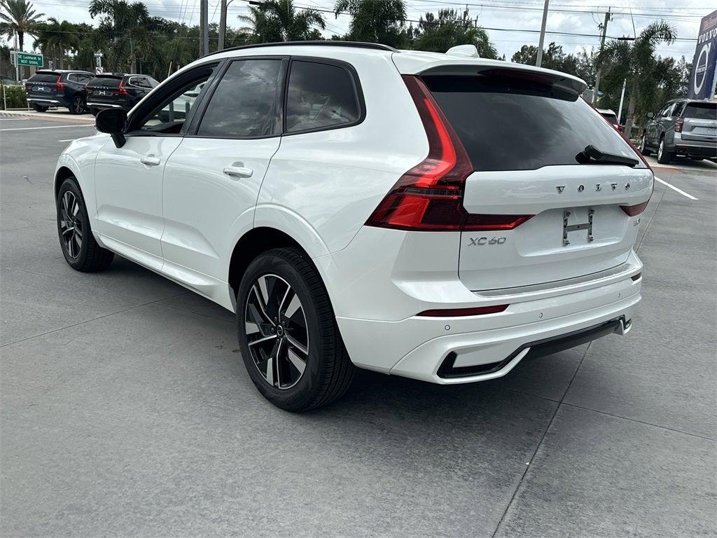 2026 Volvo XC60 B5 Core