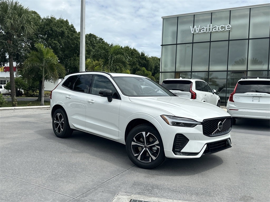2026 Volvo XC60 B5 Core