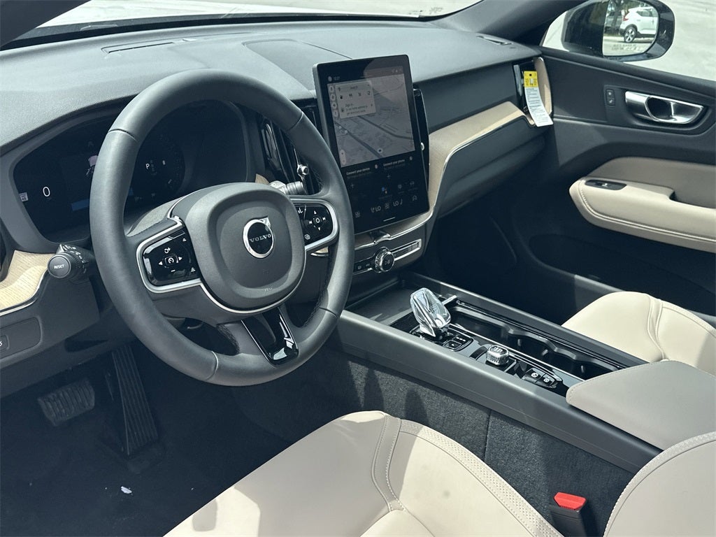 2026 Volvo XC60 B5 Core