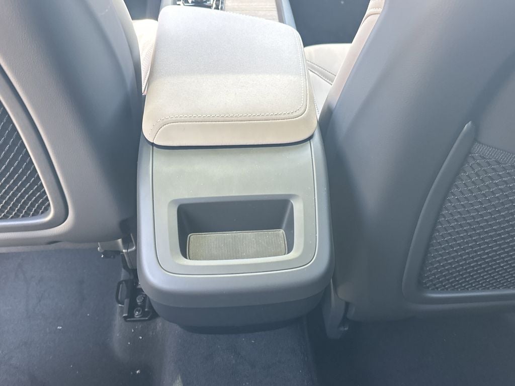 2026 Volvo XC60 B5 Core