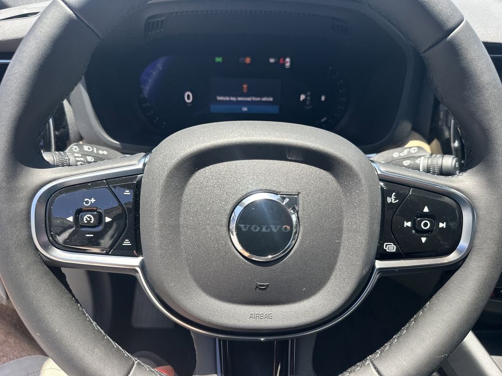 2026 Volvo XC60 B5 Core