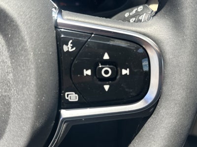 2026 Volvo XC60 B5 Core
