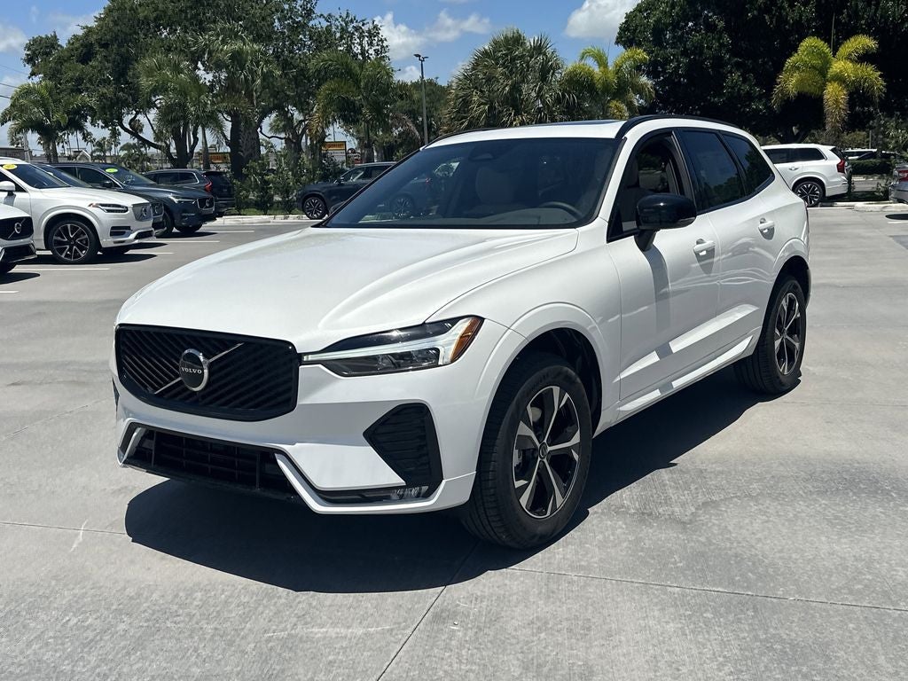 2026 Volvo XC60 B5 Core