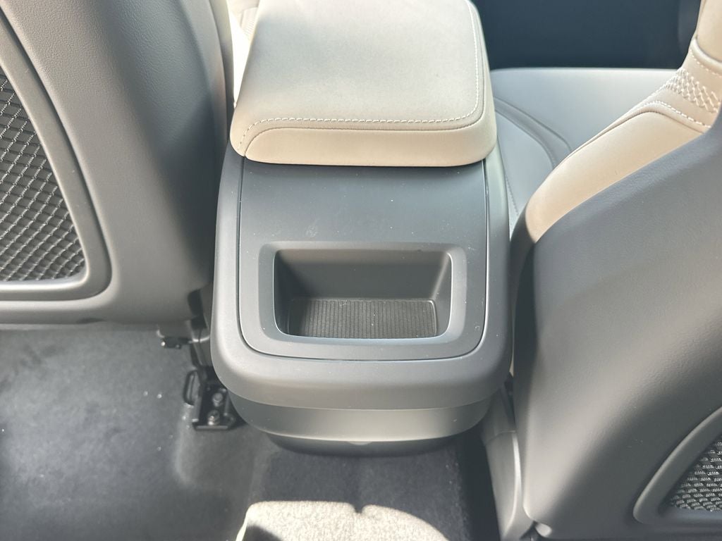 2026 Volvo XC60 B5 Core