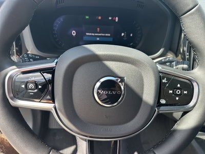 2026 Volvo XC60 B5 Core