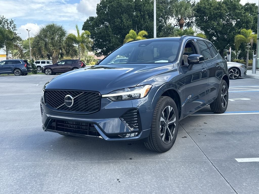 2026 Volvo XC60 B5 Core