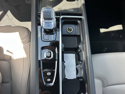 2026 Volvo XC60 B5 Core