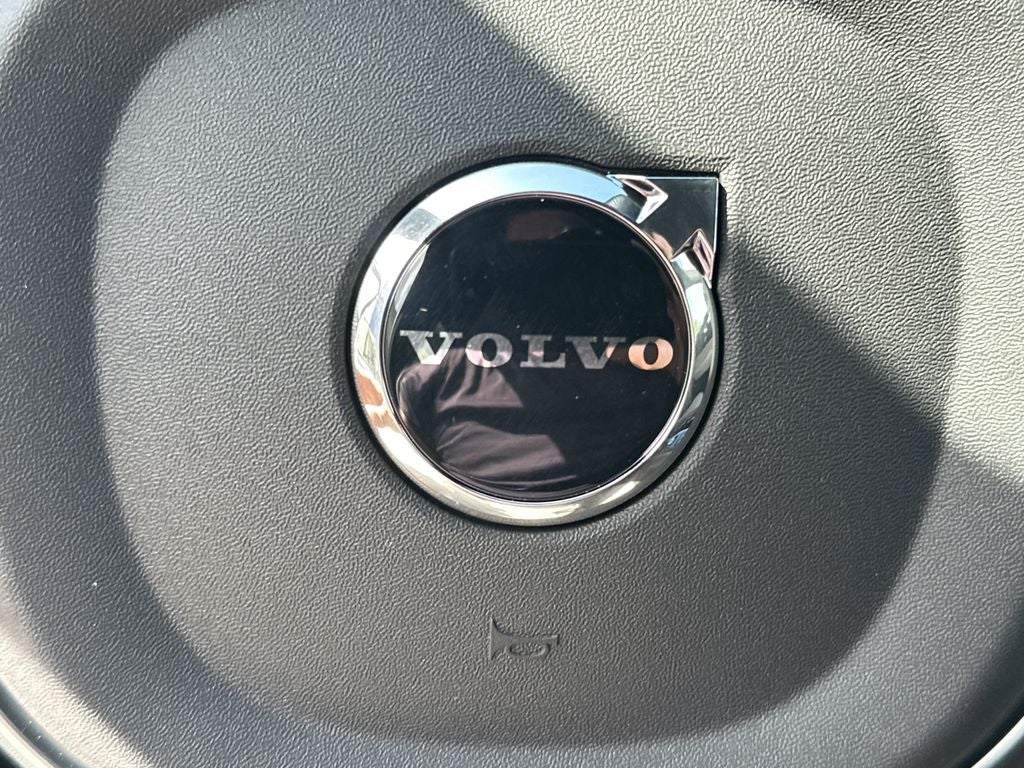 2026 Volvo XC60 B5 Core