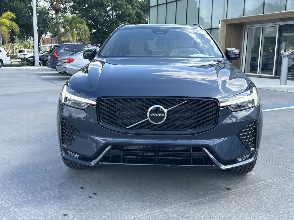 2026 Volvo XC60 B5 Core