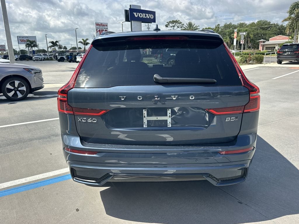 2026 Volvo XC60 B5 Core