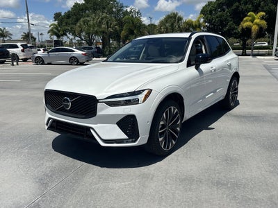 2026 Volvo XC60 B5 Ultra