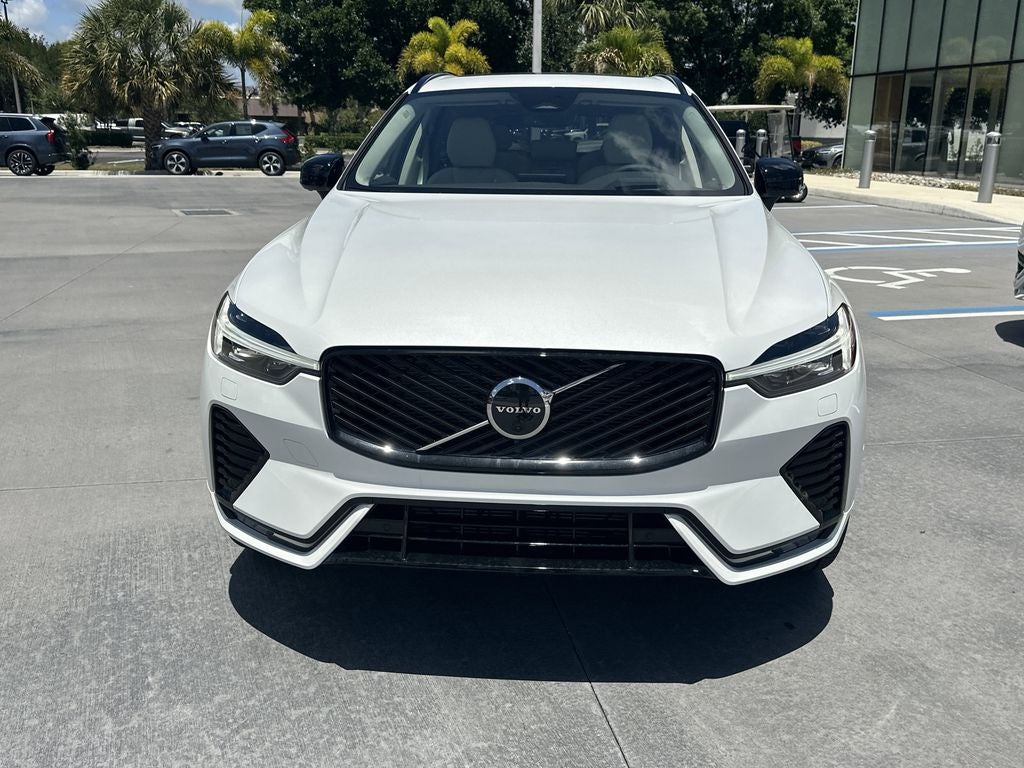 2026 Volvo XC60 B5 Ultra