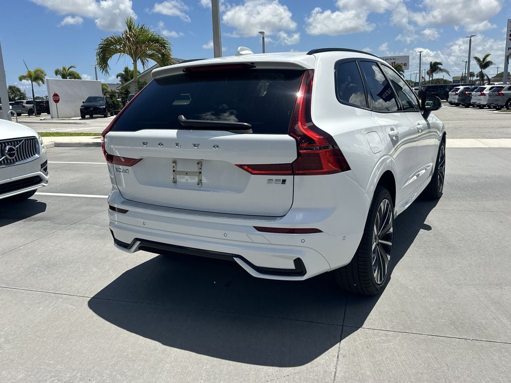 2026 Volvo XC60 B5 Ultra