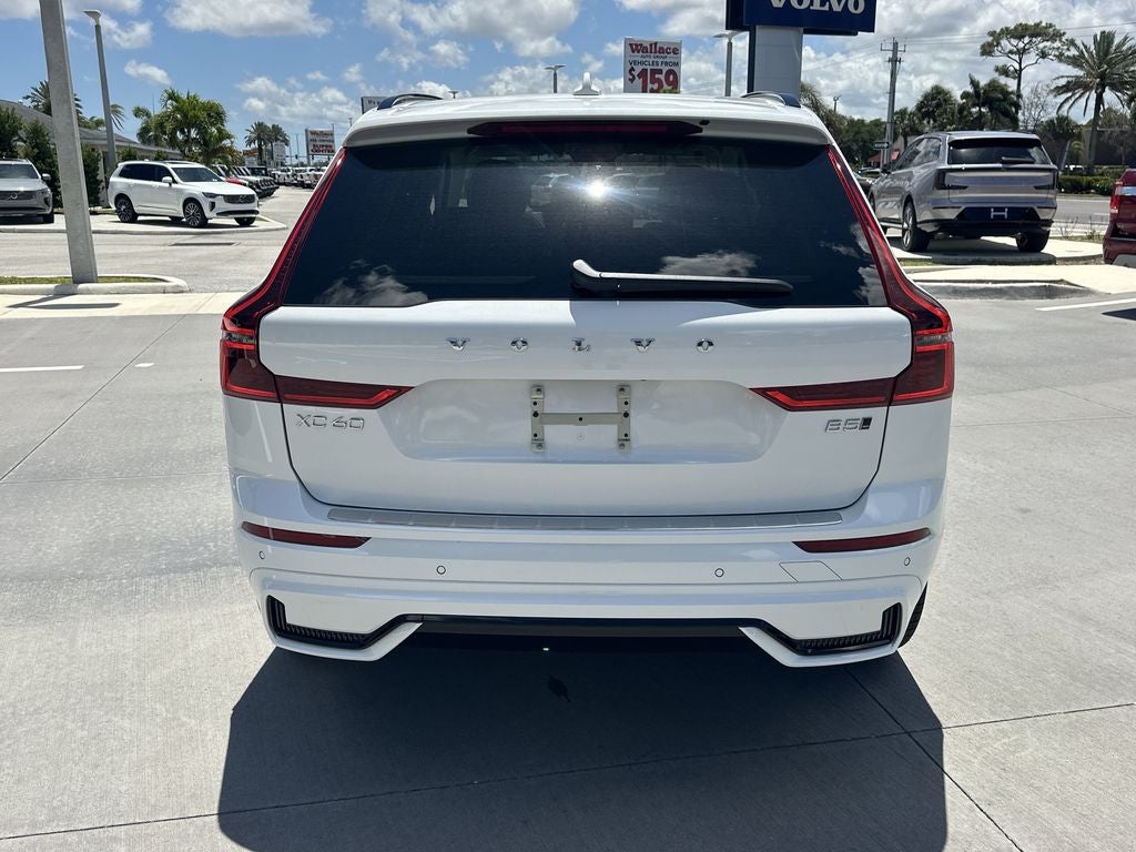 2026 Volvo XC60 B5 Ultra