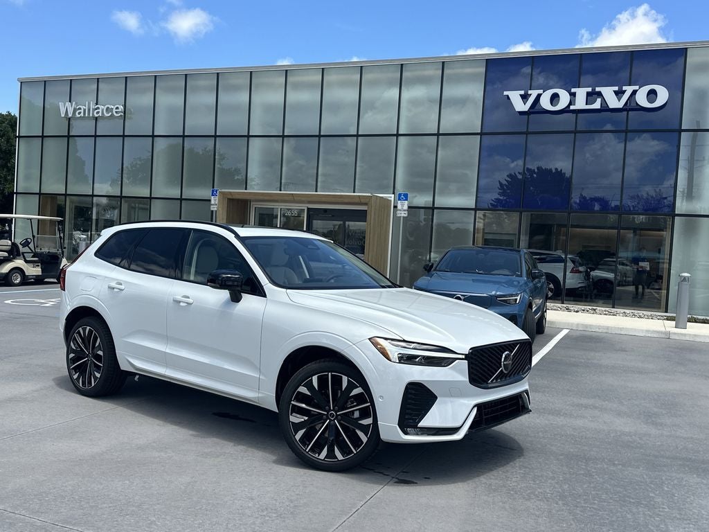 2026 Volvo XC60 B5 Ultra